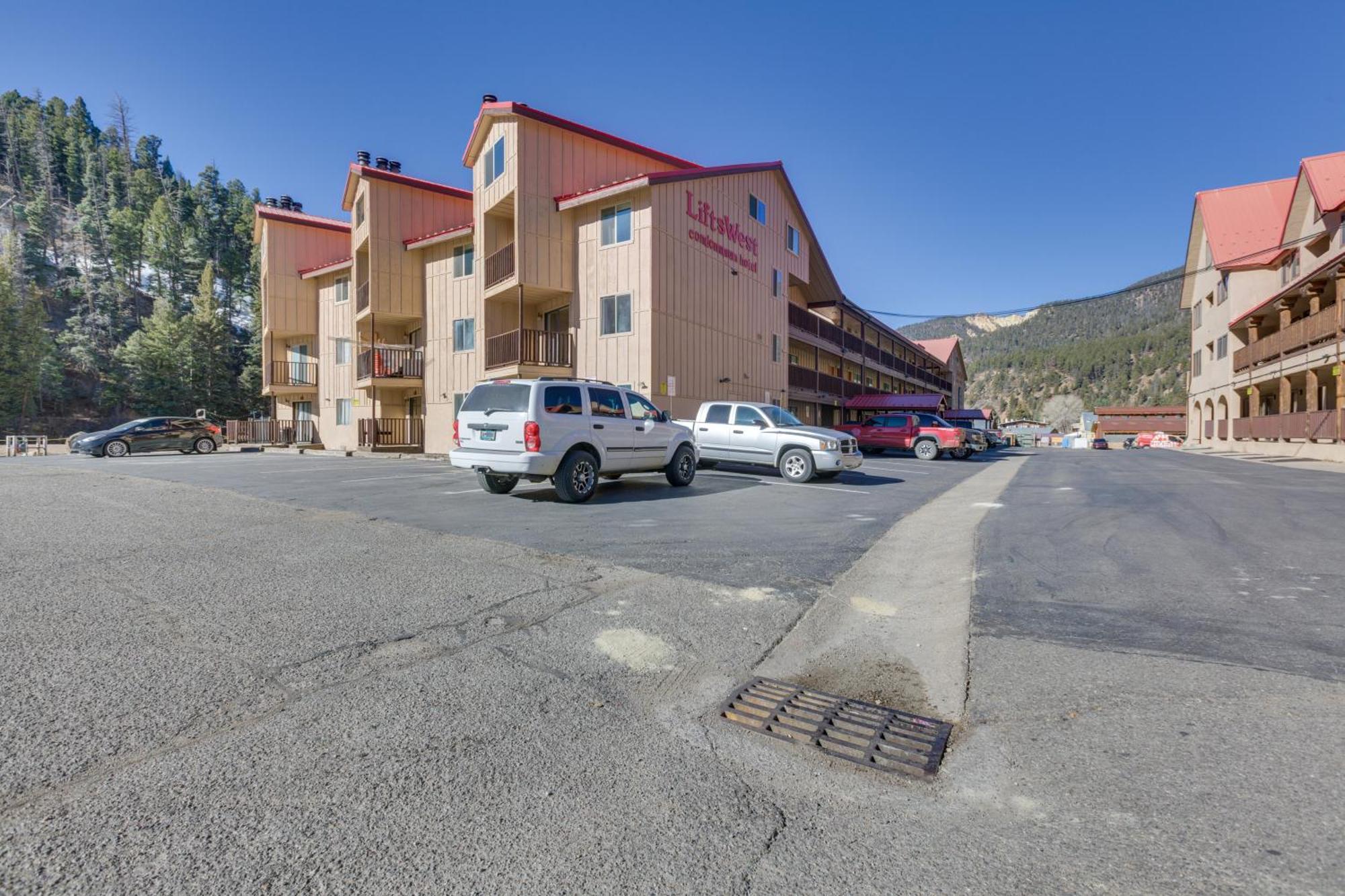 Ski-In Red River Retreat Balcony, Mountain Views! Esterno foto
