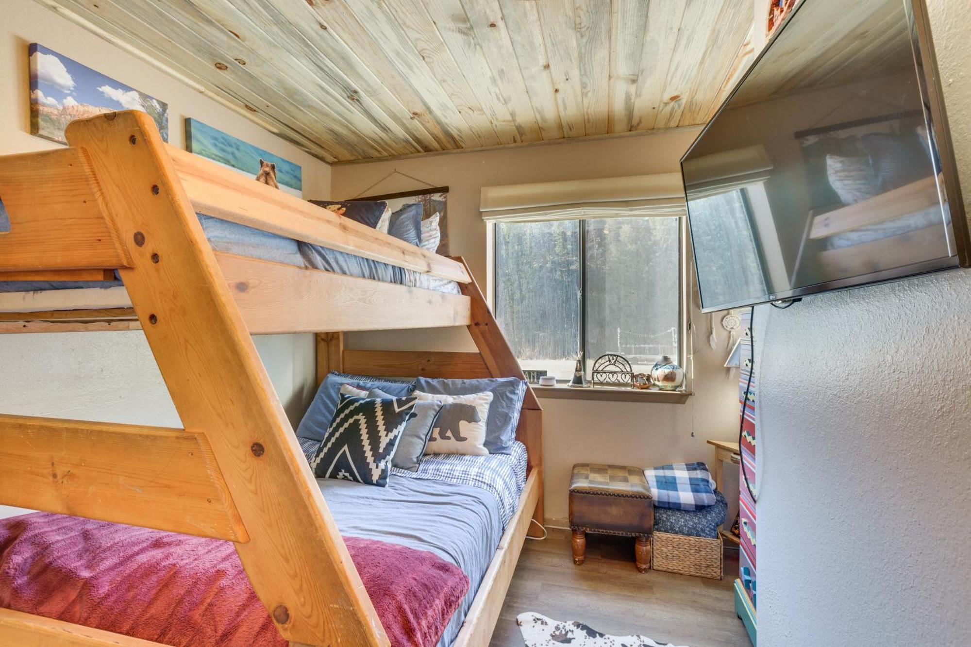 Ski-In Red River Retreat Balcony, Mountain Views! Esterno foto